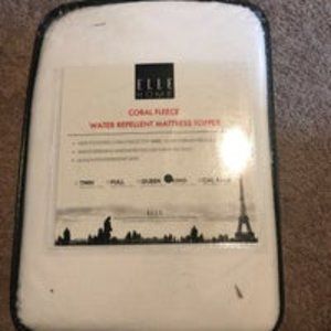 King Water repellent mattress topper